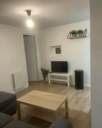 Logement Entier Montigny-Les-Cormeilles - Pres De Paris Exterior photo