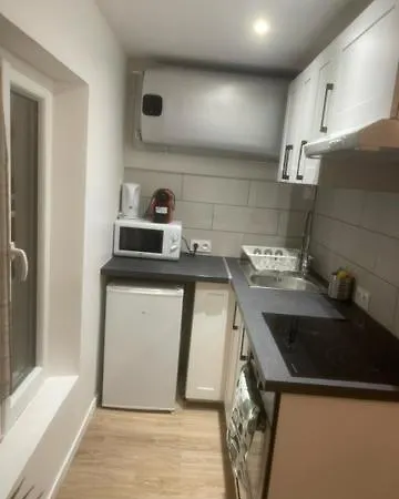 Logement Entier Montigny-Les-Cormeilles - Pres De Paris Exterior photo